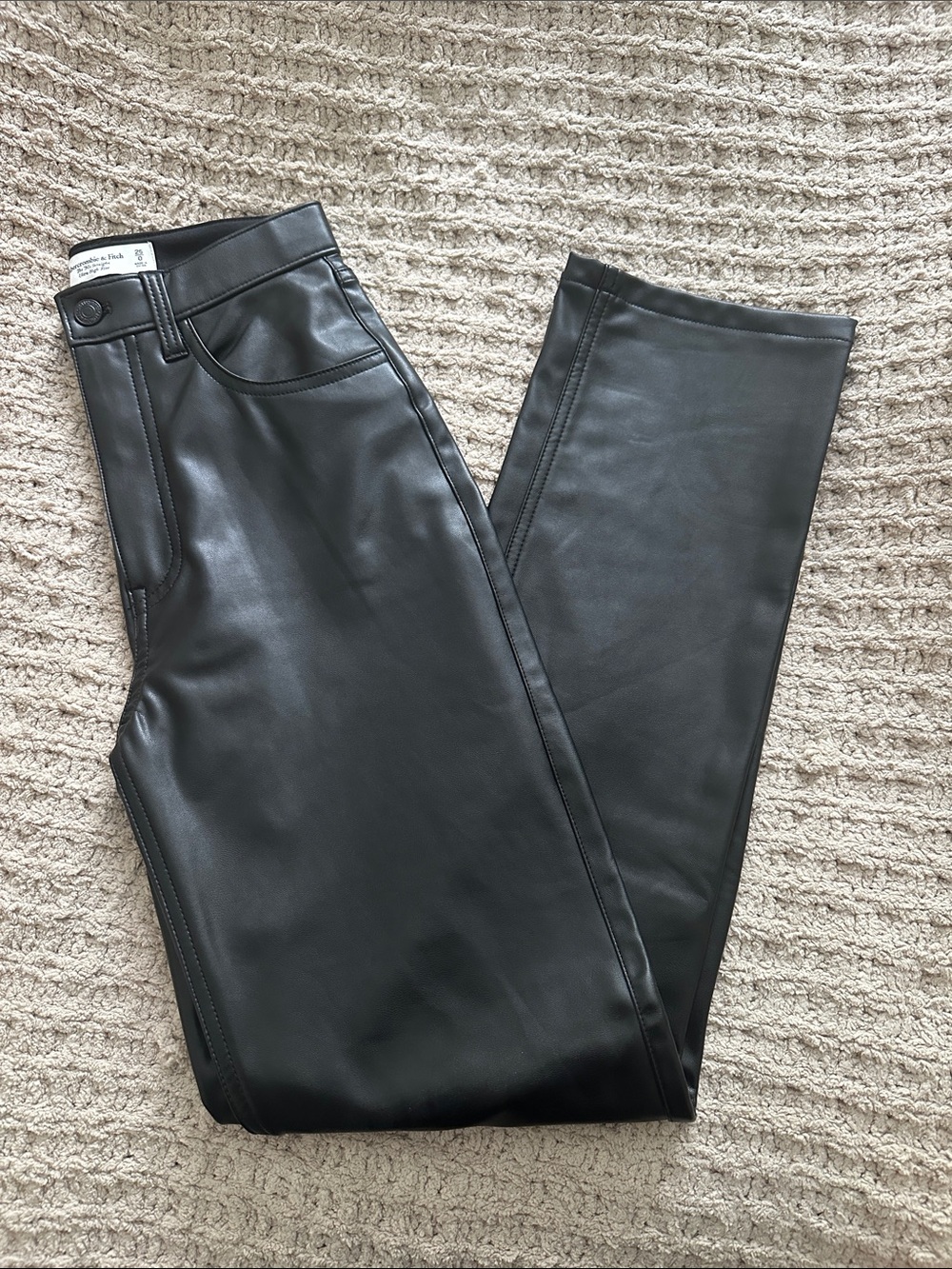 Abercrombie The 90s Straight Ultra High Rise Leather Pants